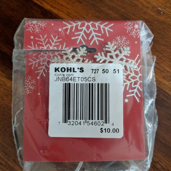 *5 for $20* Glitter Snowflake Earrings - Picture 2 of 2